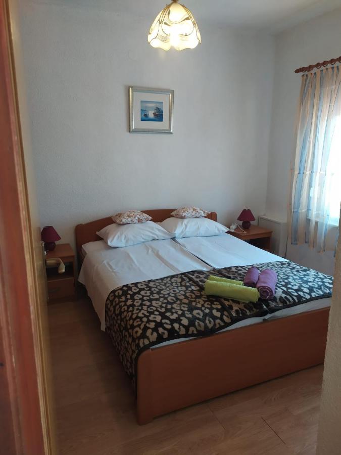 Veldic Apartments Тисно Экстерьер фото