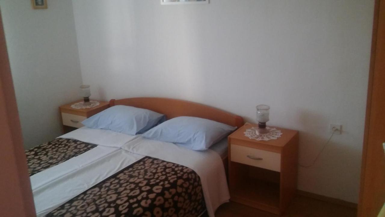 Veldic Apartments Тисно Экстерьер фото