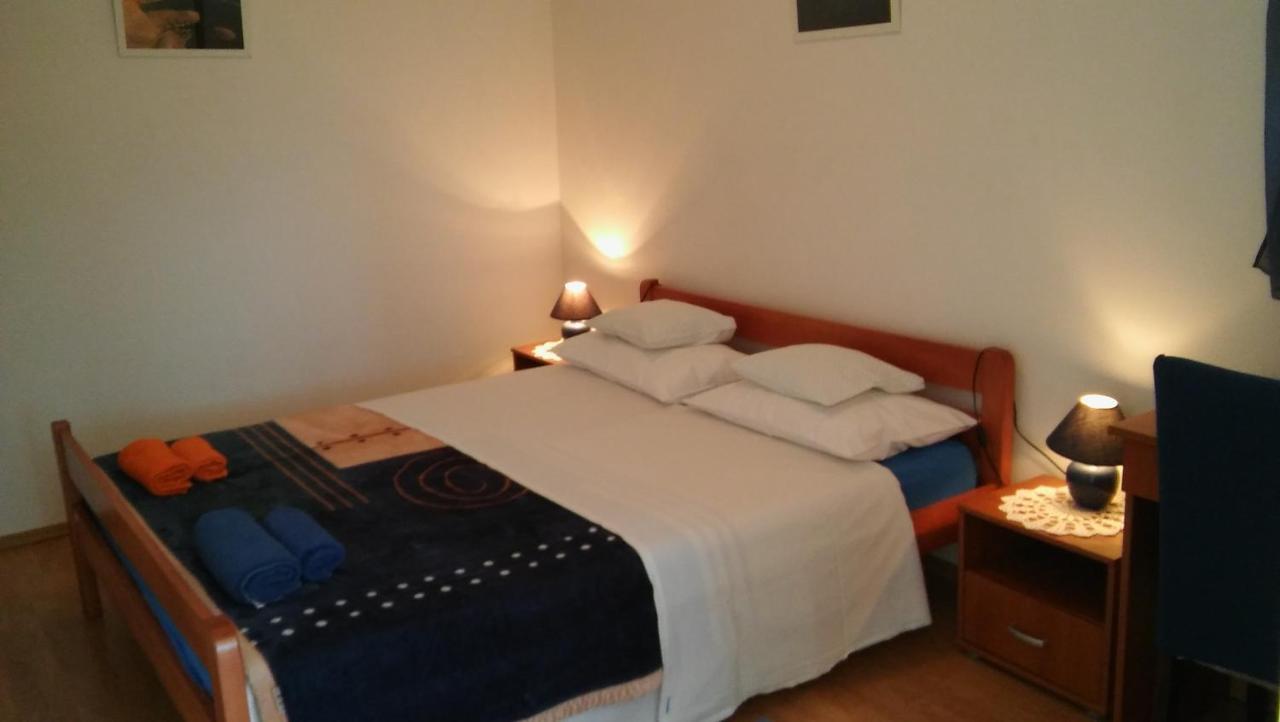Veldic Apartments Тисно Экстерьер фото
